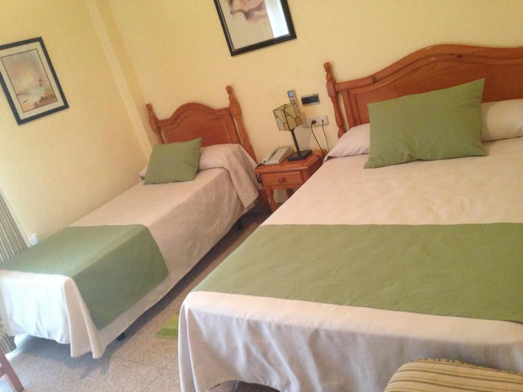 Hotel Venta Del Pobre Ibáñez الغرفة الصورة