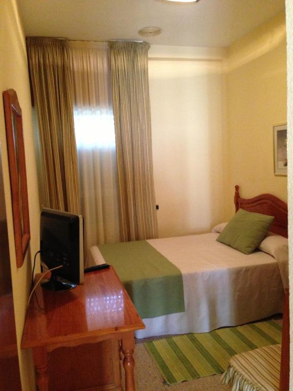 Hotel Venta Del Pobre Ibáñez الغرفة الصورة